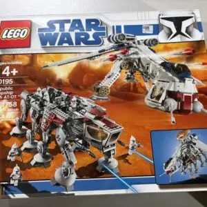 Republic Dropship with AT-OT, photograph 1
