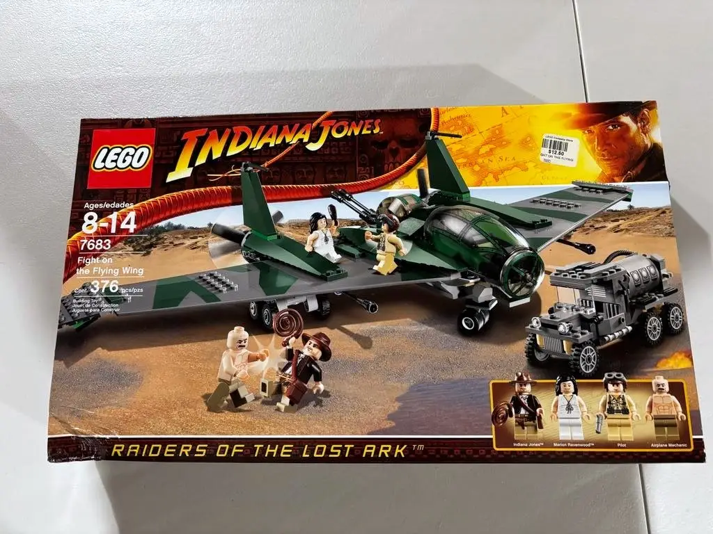 Fight on the Flying Wing 7683 — 2 of 2