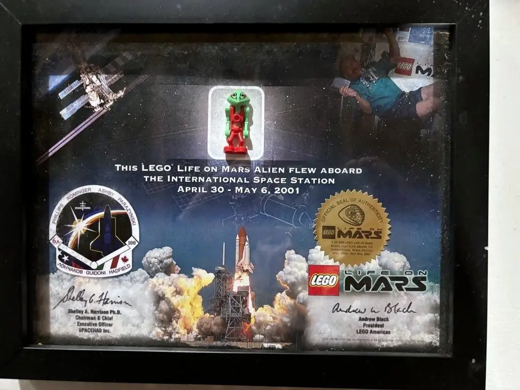 Life on Mars, Flown on the ISS, photograph 1